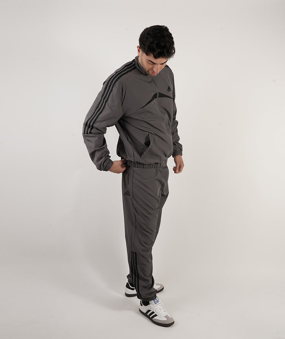
                  
                    ADIDAS M WVN NO HD TS
                  
                