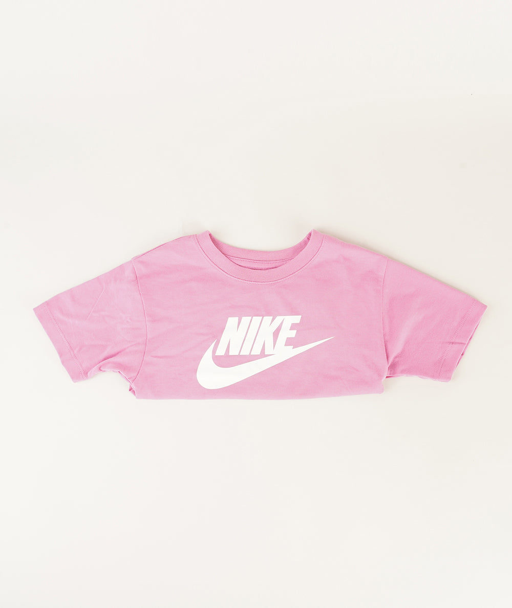 
                  
                    NIKE T-SHIRT BASIC
                  
                