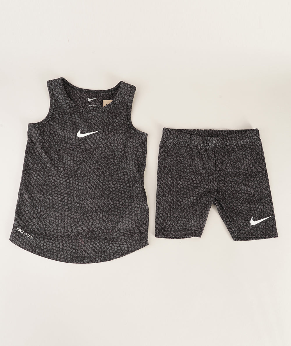 
                  
                    NIKE 2 PIECE SET
                  
                