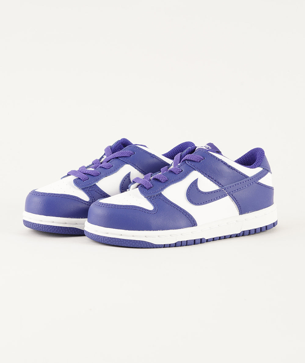 
                  
                    NIKE DUNK
                  
                