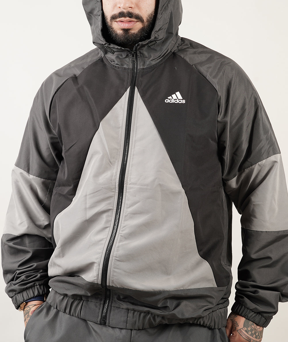 
                  
                    ADIDAS ESSENTIALS
                  
                