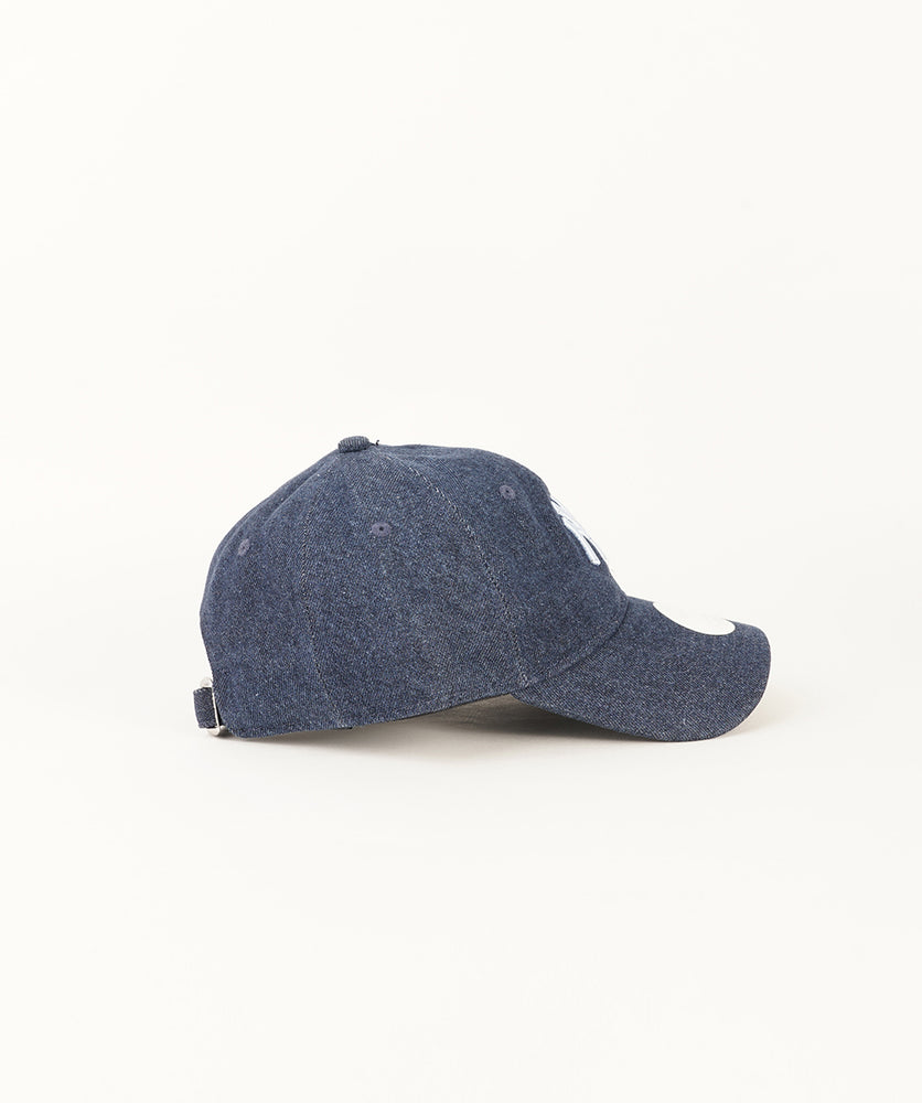 
                  
                    NEW ERA ACCESSORI
                  
                