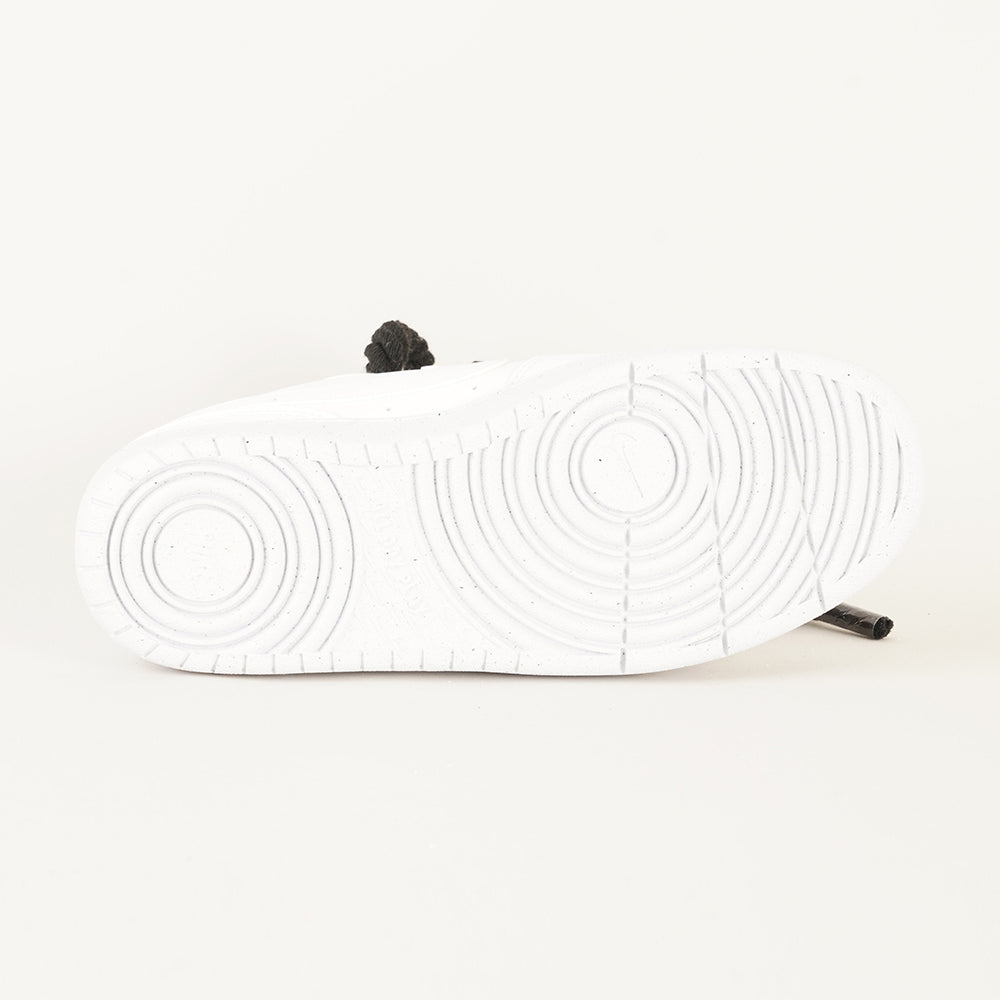 
                  
                    NIKE COURT BOROUGH LOW
                  
                