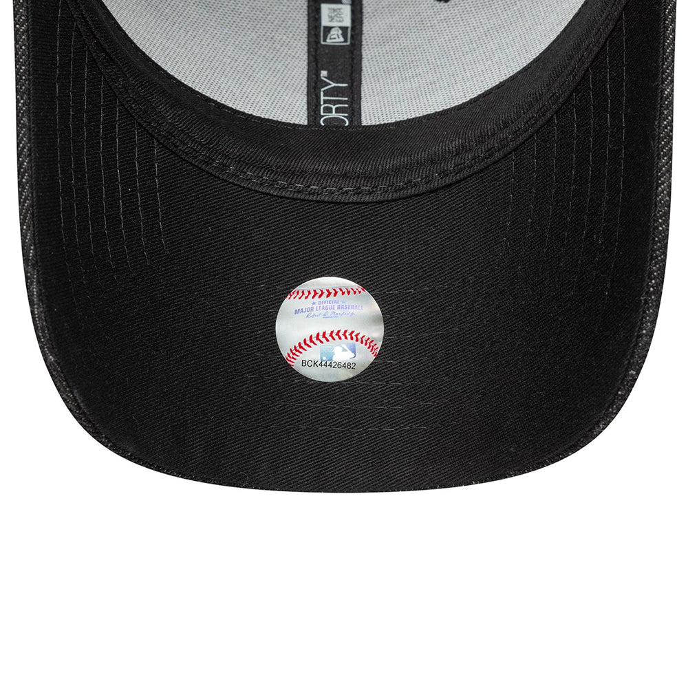 
                  
                    NEW ERA WMNS SEQUIN
                  
                