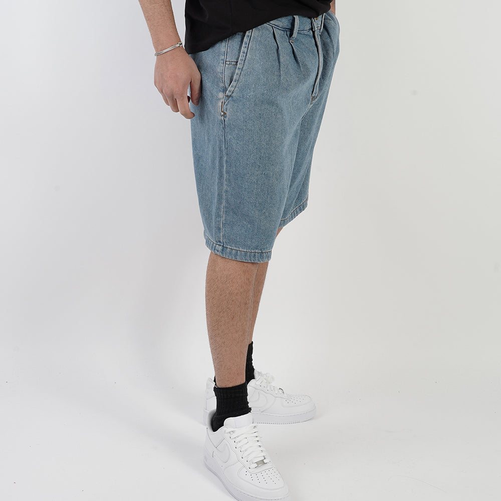 
                  
                    VANS AUTHENTIC CHINO
                  
                