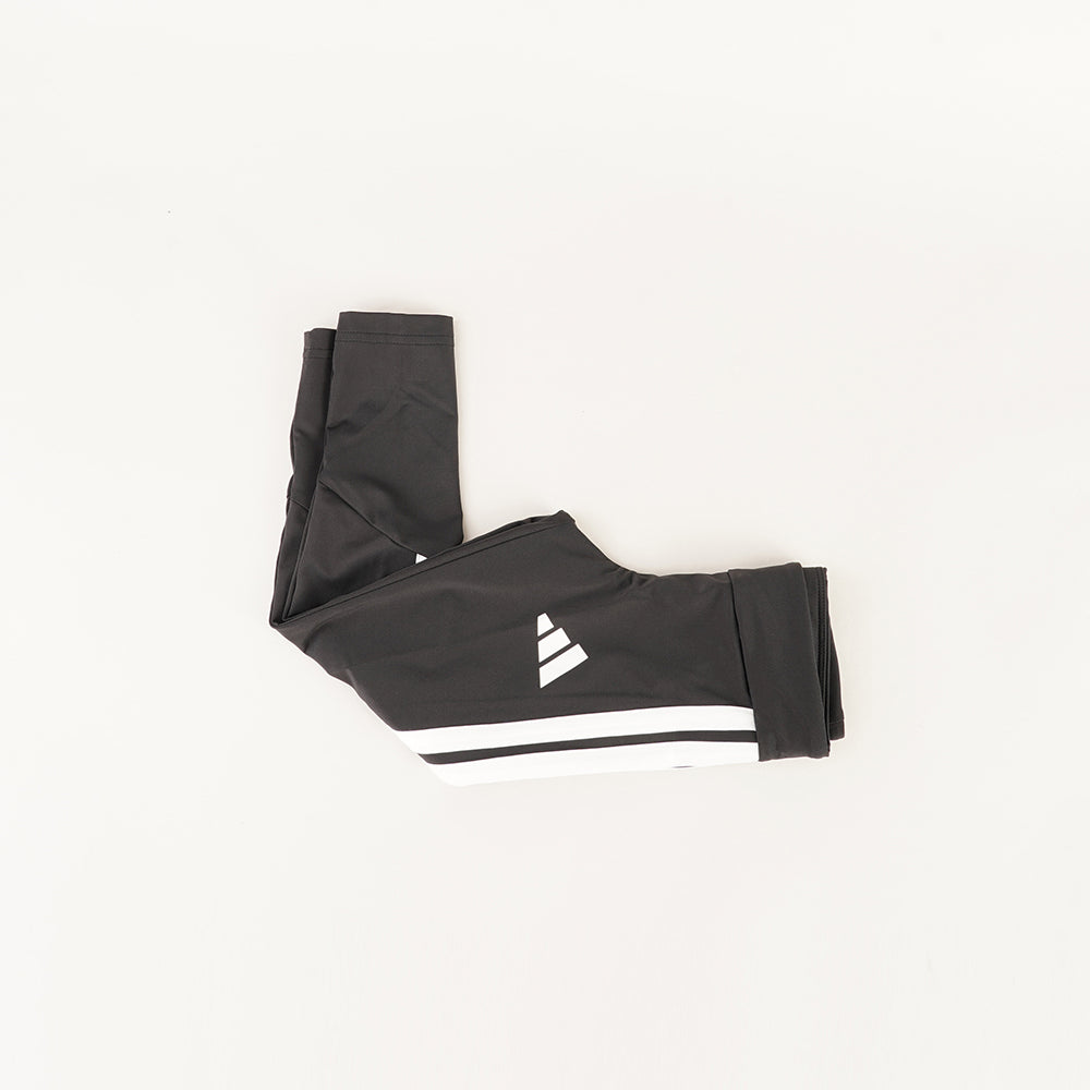 
                  
                    ADIDAS JG TR-ES
                  
                