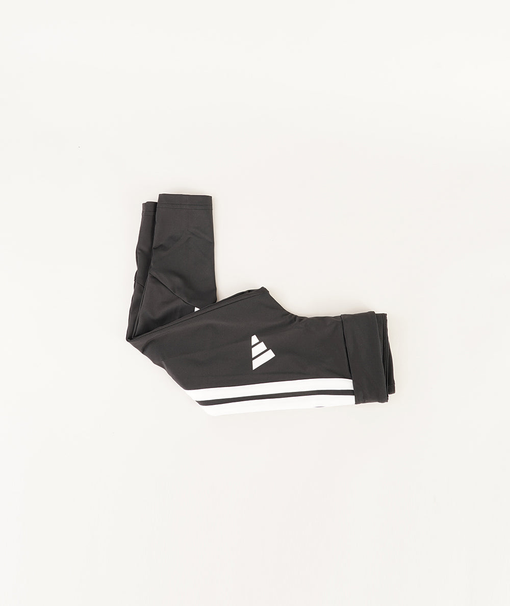 
                  
                    ADIDAS JG TR-ES
                  
                