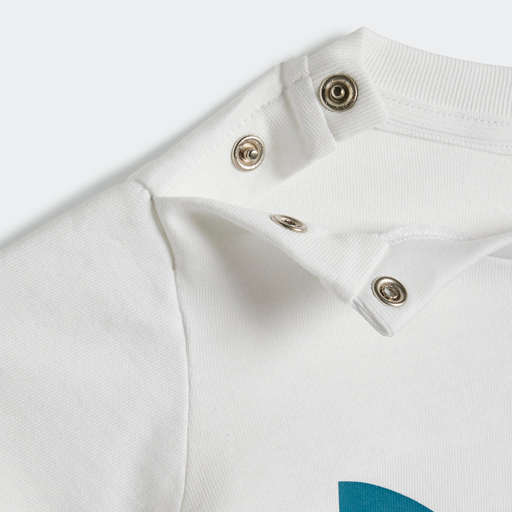 
                  
                    ADIDAS SHORT TEE SET
                  
                