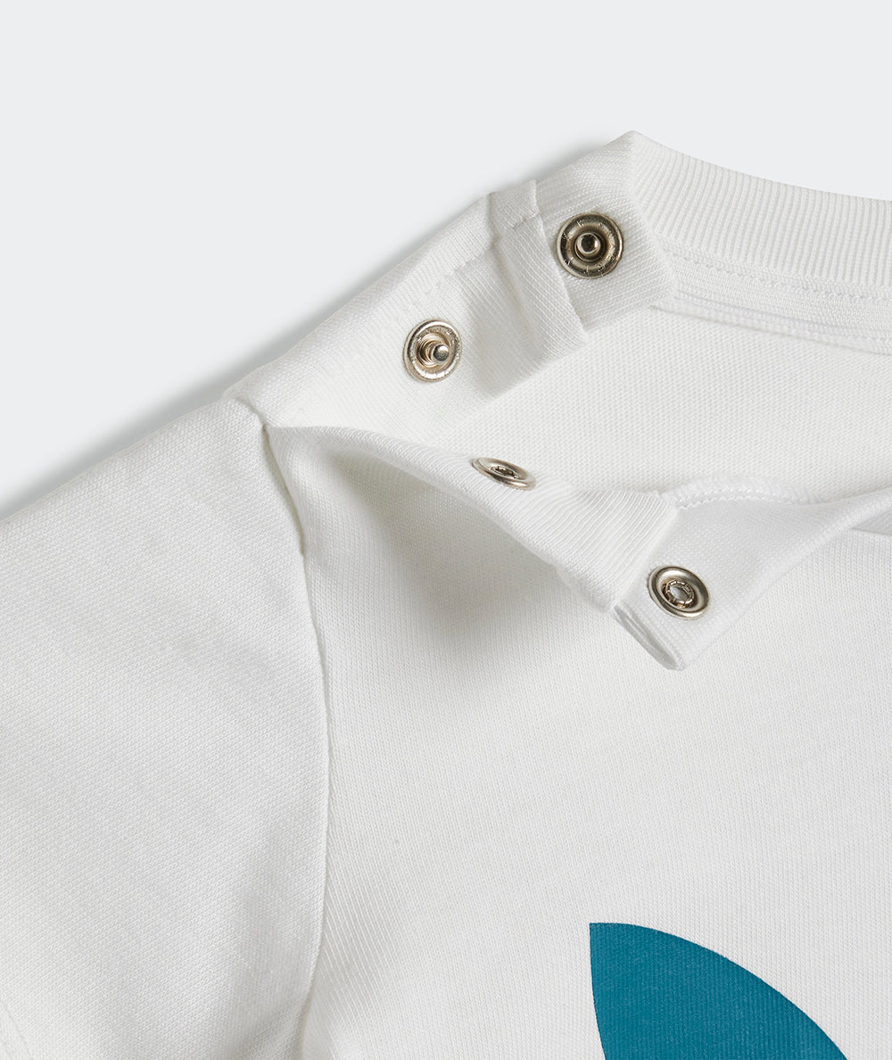 
                  
                    ADIDAS SHORT TEE SET
                  
                
