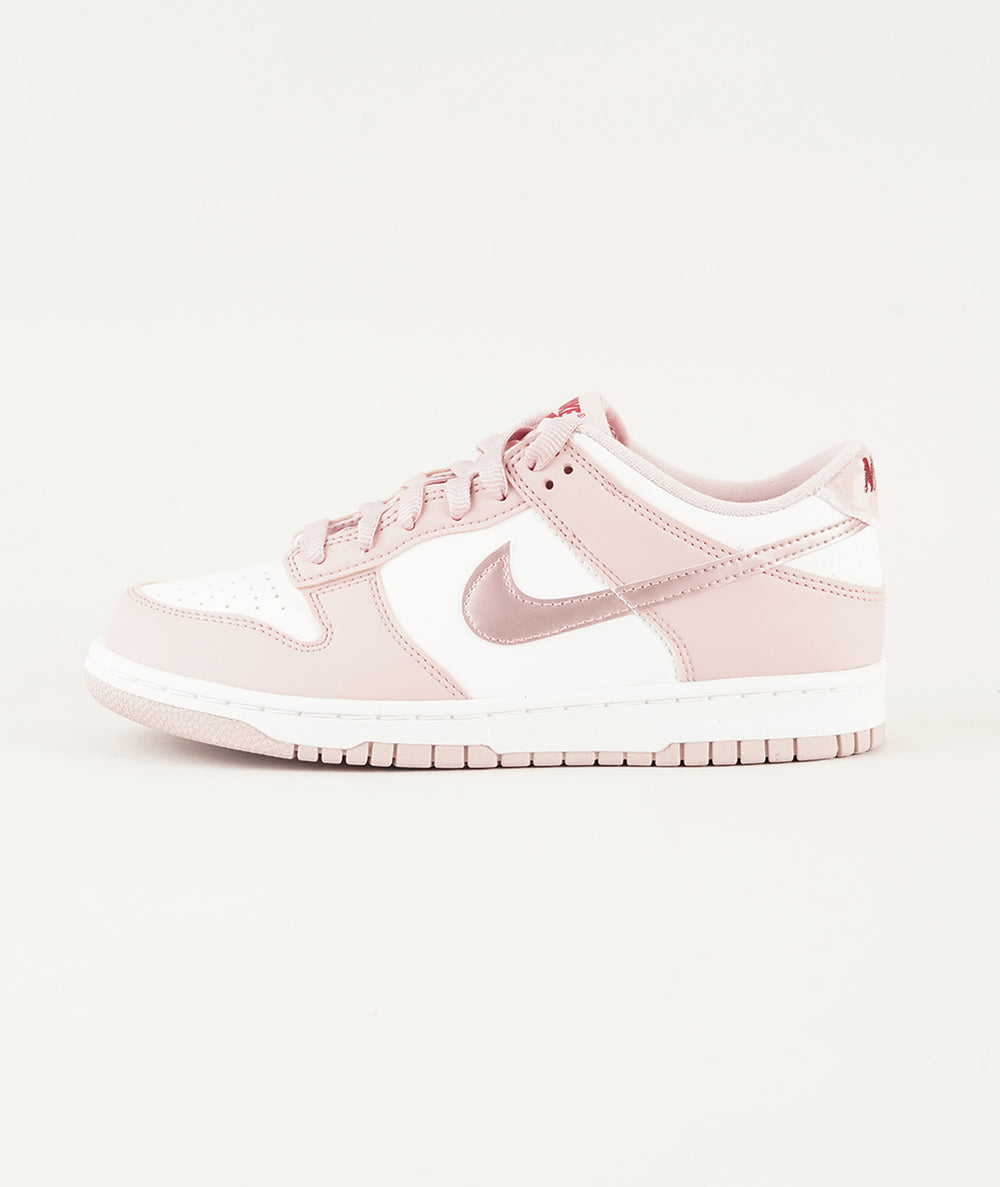 NIKE DUNK