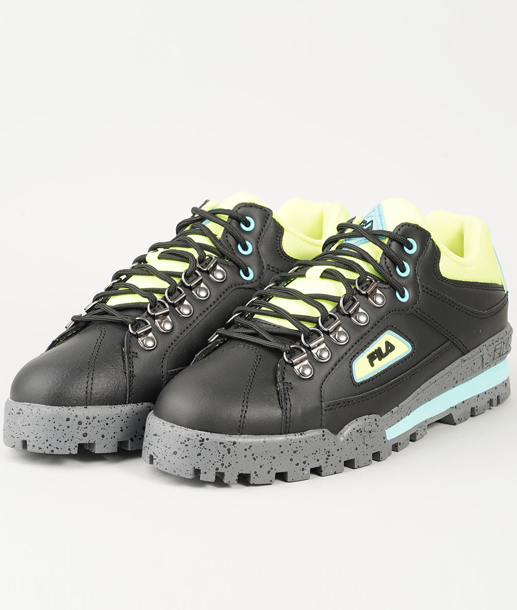 
                  
                    FILA TRAILBLAZER
                  
                