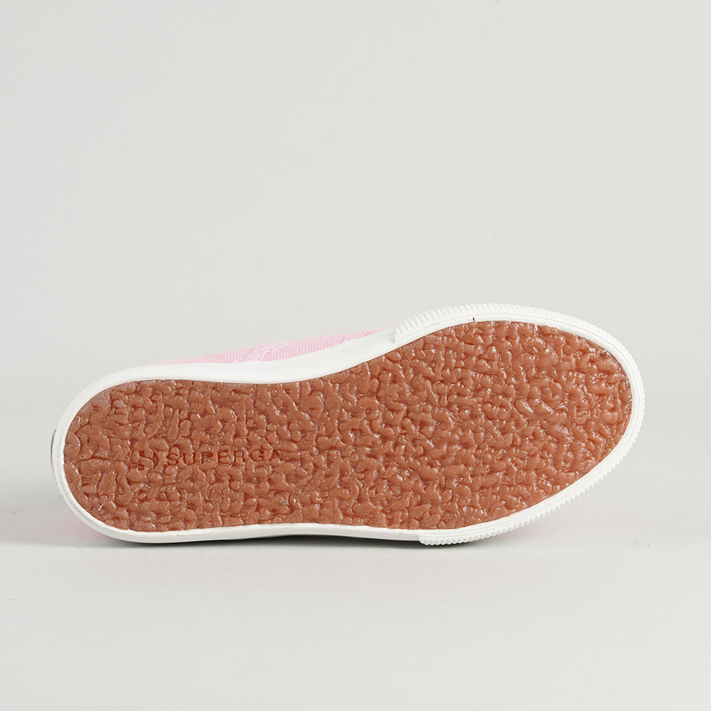 
                  
                    SUPERGA 2750
                  
                
