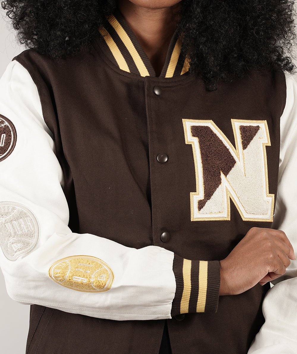 
                  
                    NEW ERA New Era Heritage
                  
                