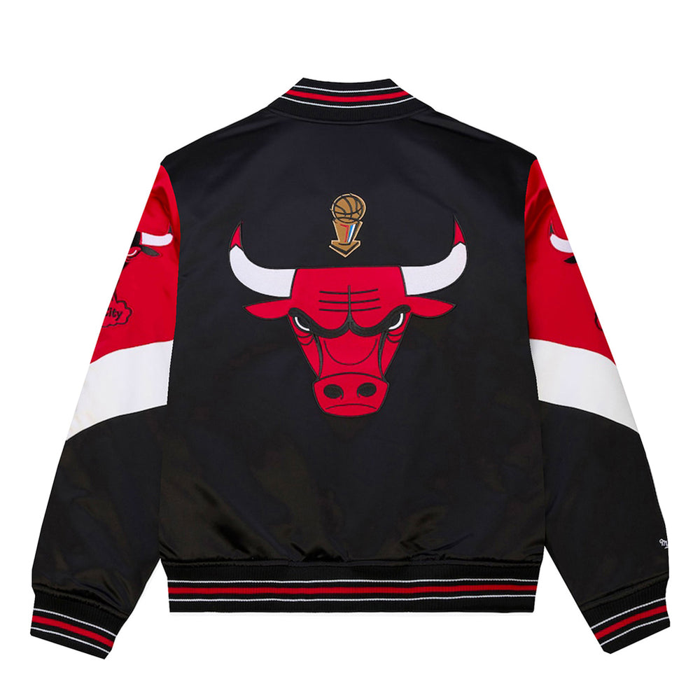 
                  
                    MITCHELL & NESS GIUBBOTTO
                  
                