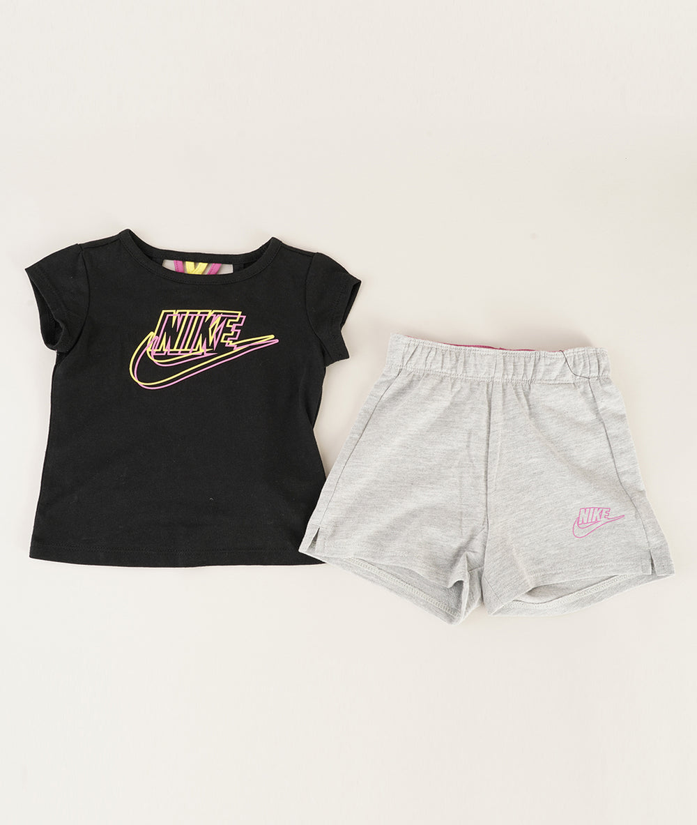 NIKE 2 PIECE SET