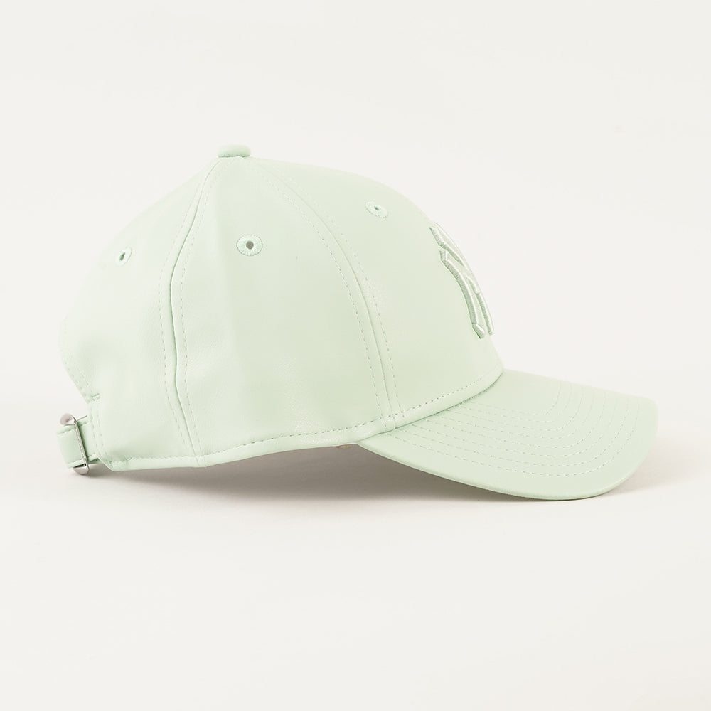 
                  
                    NEW ERA WMNS PU
                  
                