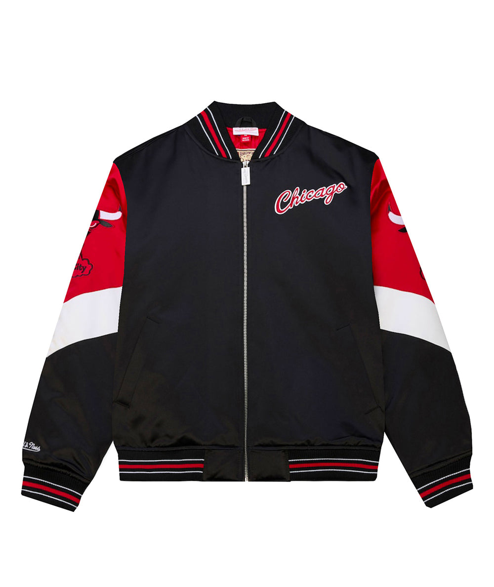 
                  
                    MITCHELL & NESS GIUBBOTTO
                  
                