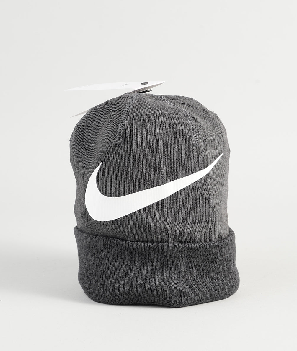
                  
                    NIKE BANIE
                  
                