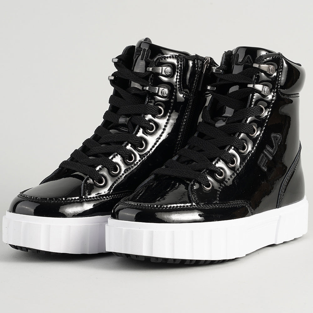 
                  
                    FILA SANDBLAST HIGH
                  
                