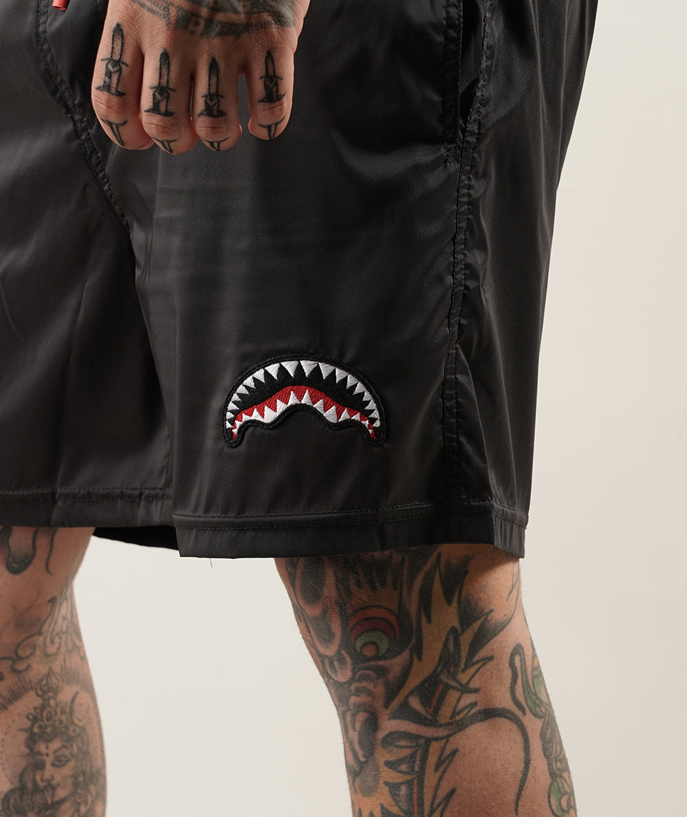 
                  
                    SPRAYGROUND SHARKMOUTH
                  
                