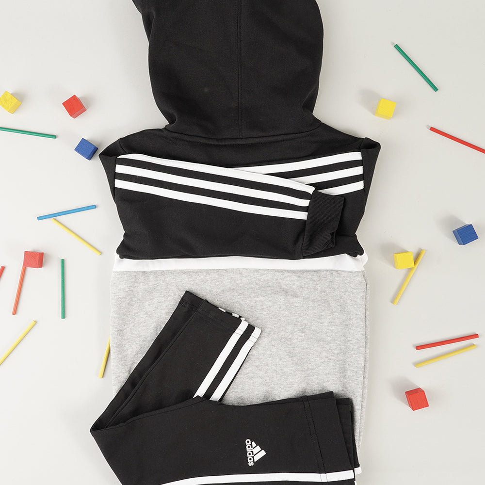 
                  
                    ADIDAS ADICOLOR ESSENTIALS FLEECE
                  
                