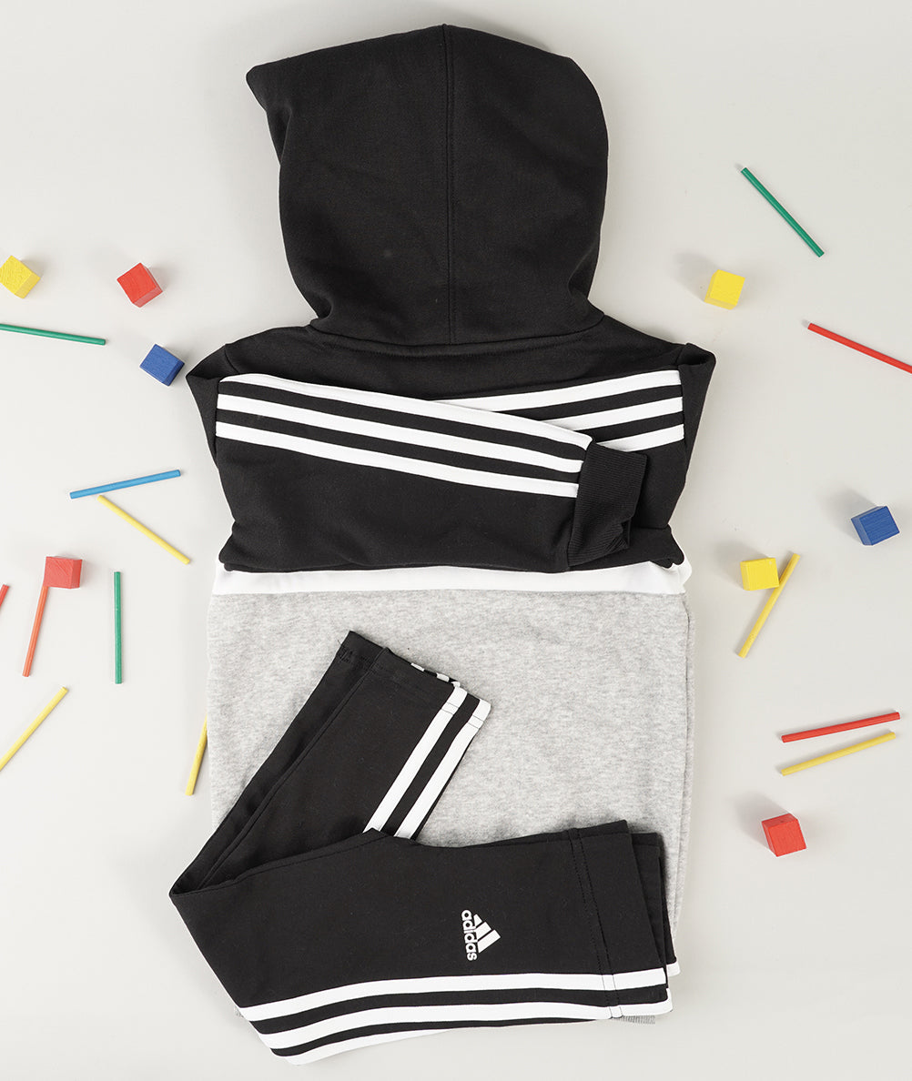 
                  
                    ADIDAS ADICOLOR ESSENTIALS FLEECE
                  
                