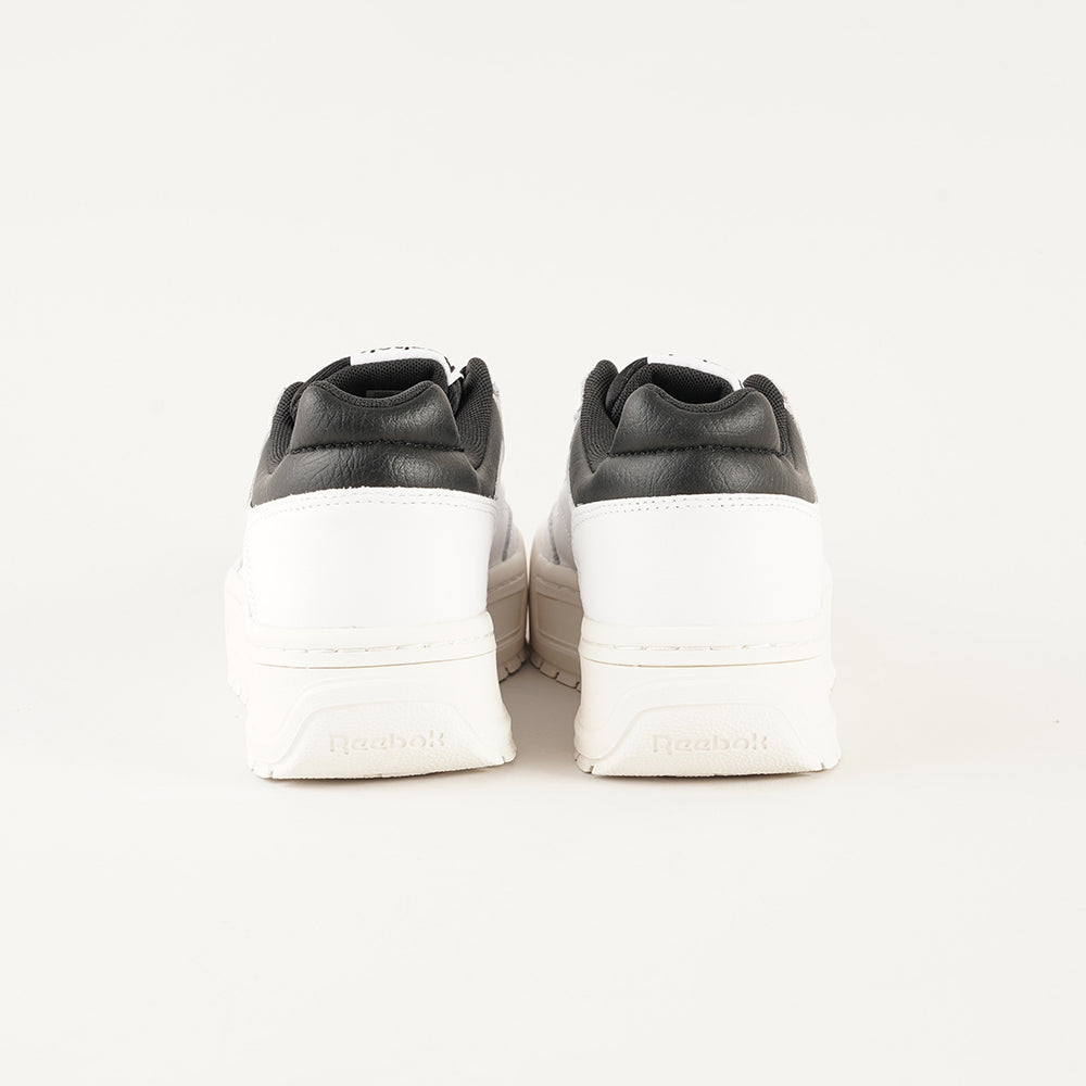 
                  
                    REEBOK CLUB C MEGACOURT
                  
                