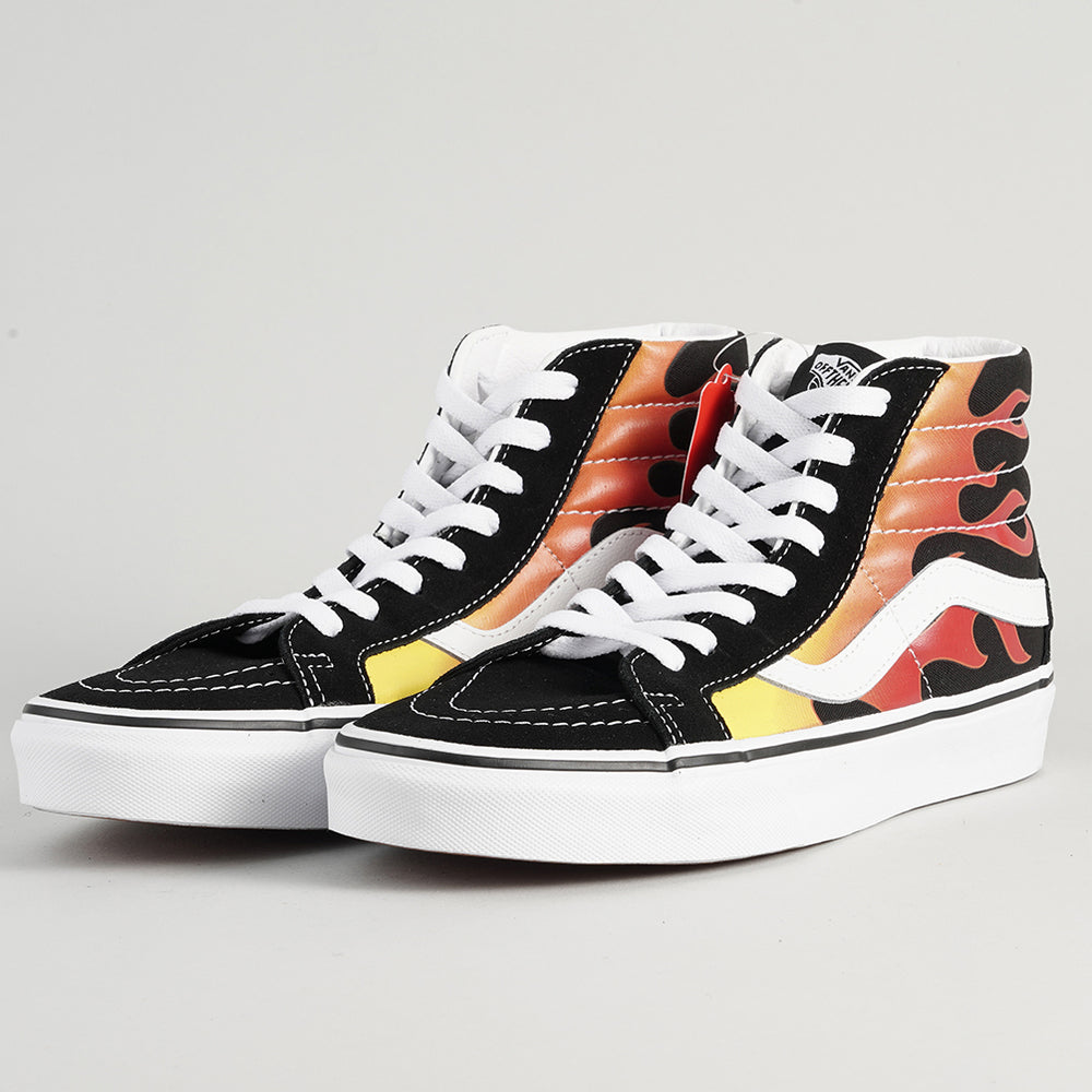 
                  
                    VANS SK8-HI
                  
                