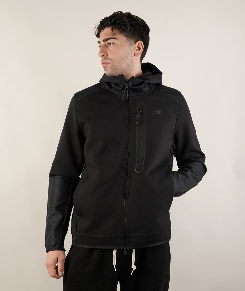 NIKE FELPE TECH FLEECE
