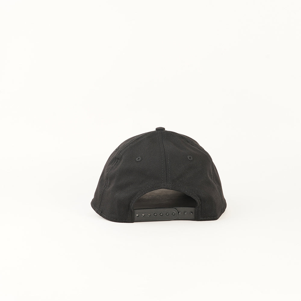 
                  
                    NEW ERA TONAL 9SEVENTY SS
                  
                