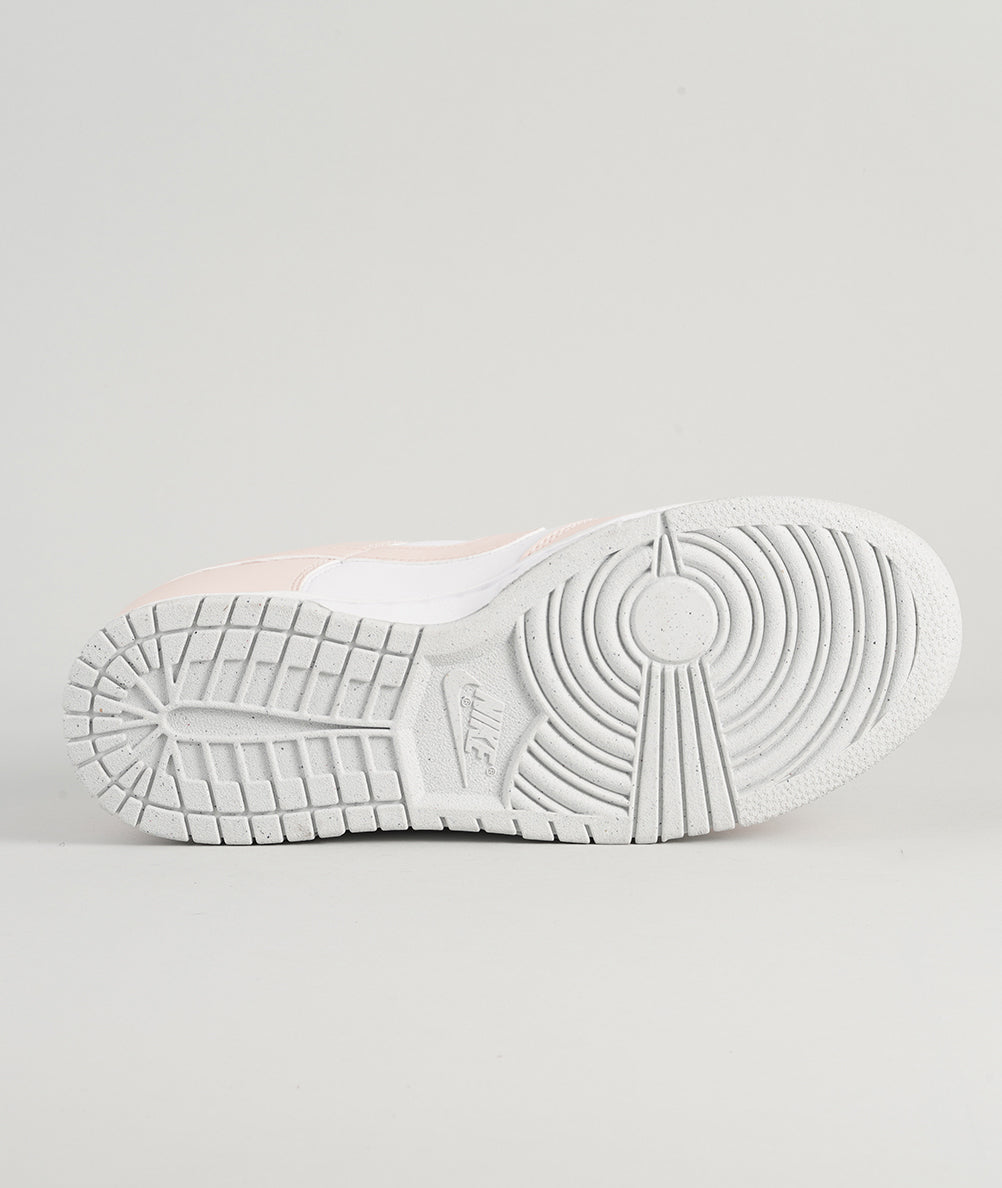
                  
                    NIKE DUNK LOW NEXT NATURE
                  
                