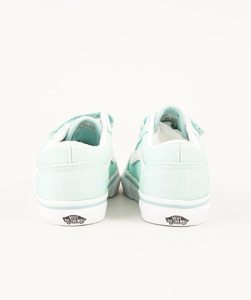 
                  
                    VANS OLD SKOOL
                  
                