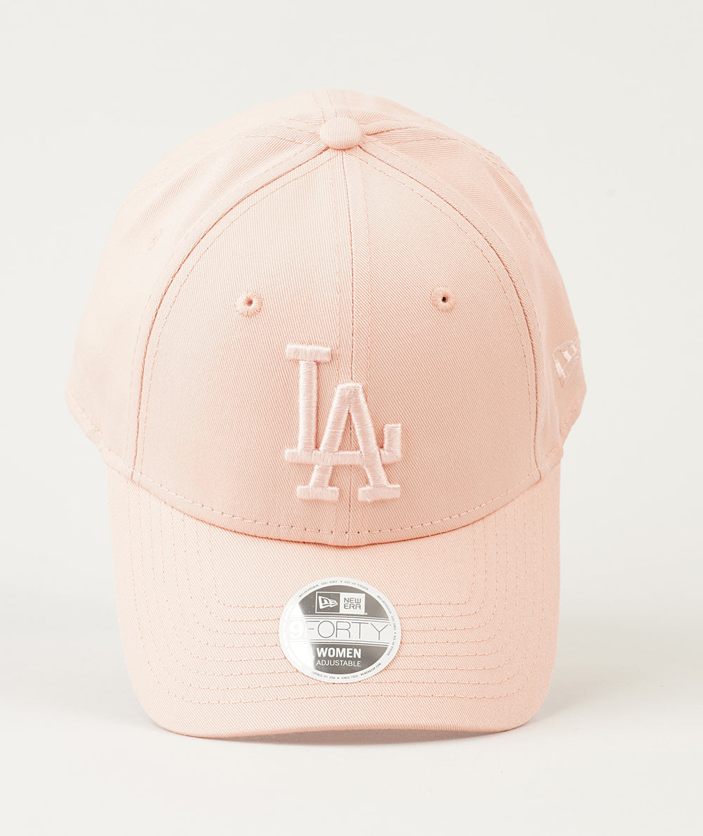 
                  
                    NEW ERA BERRETTO
                  
                