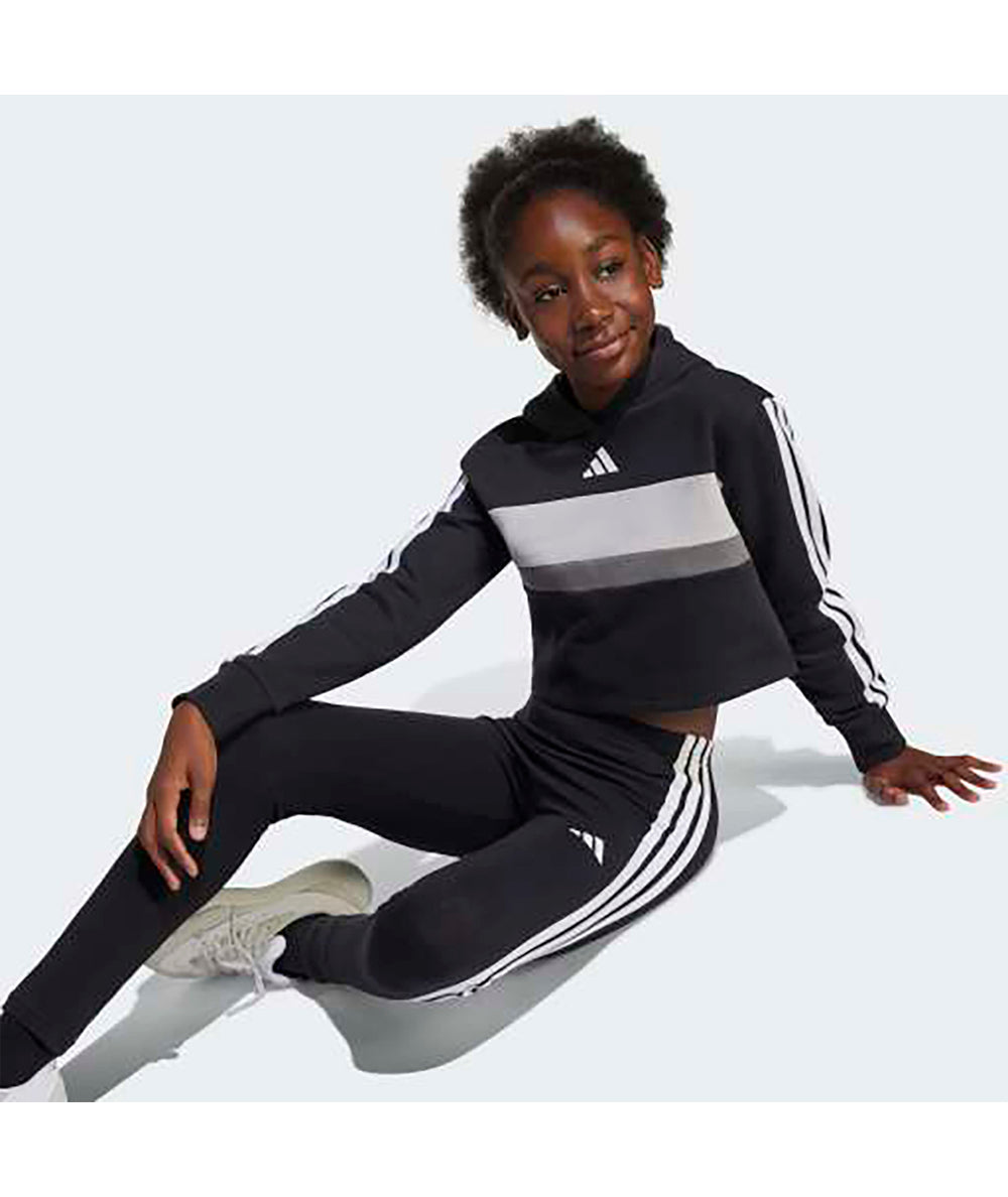 
                  
                    ADIDAS TUTA COMPLETA
                  
                