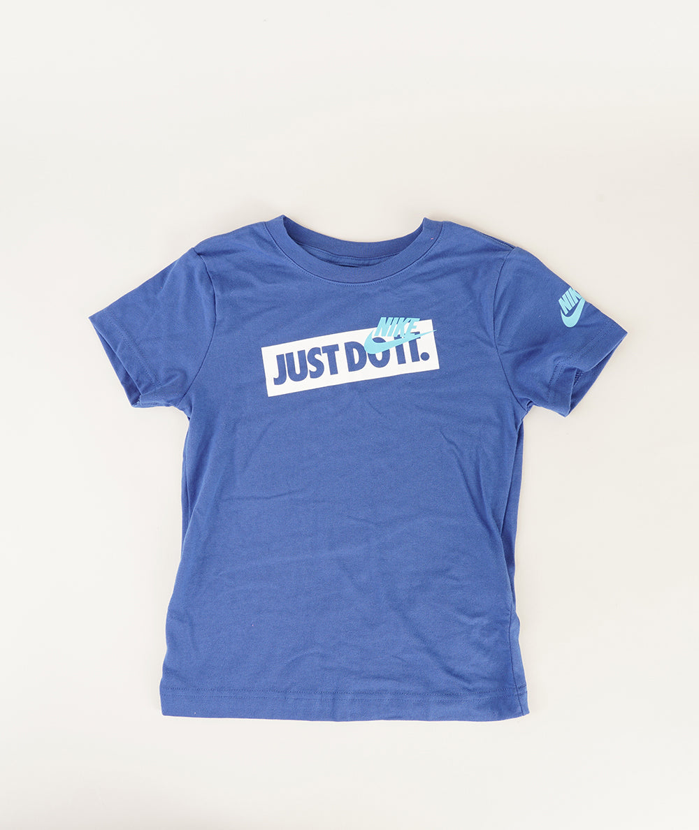 NIKE T-SHIRT BASIC