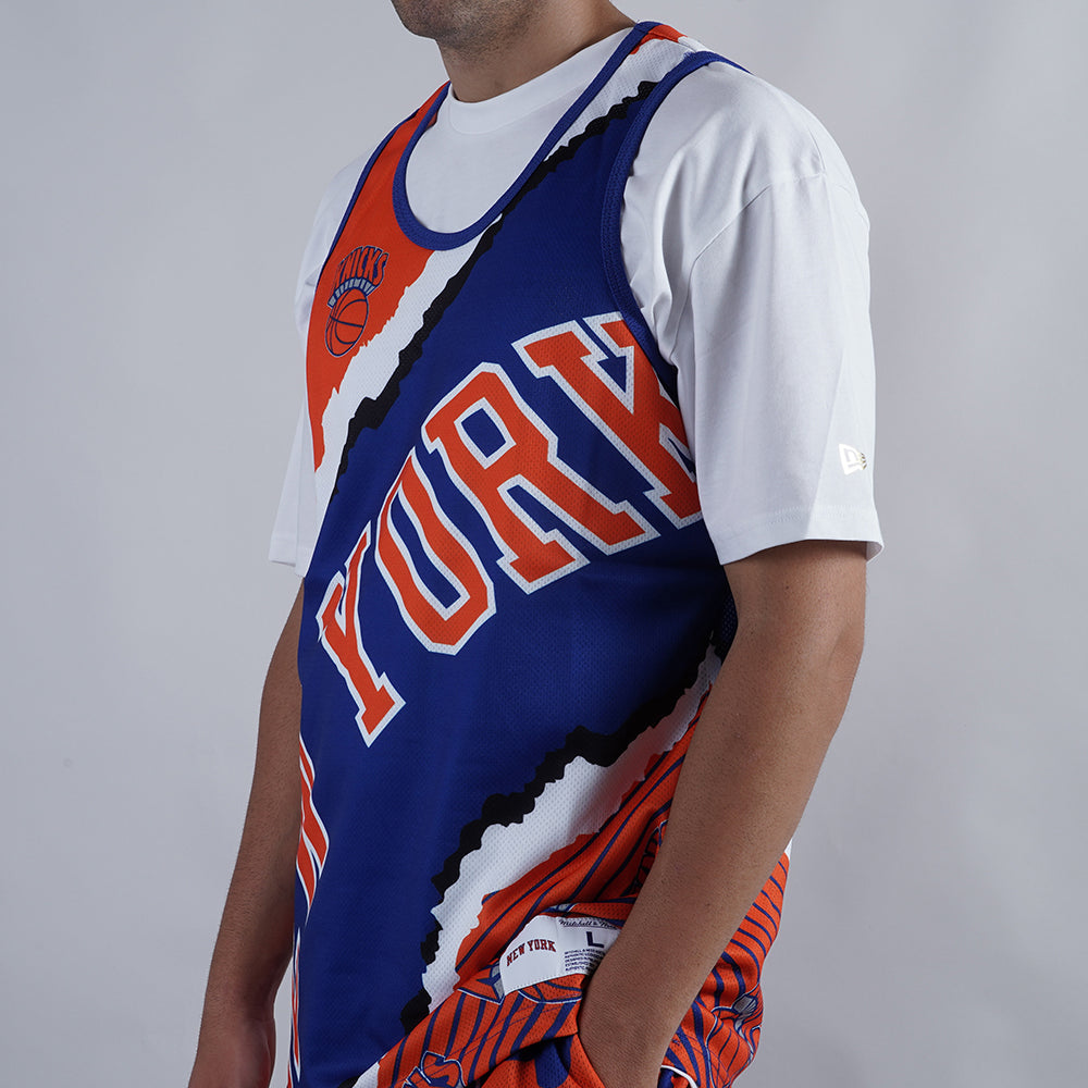
                  
                    MITCHELL & NESS Jumbotron 2.0 Sublimated Tank New York Knicks
                  
                