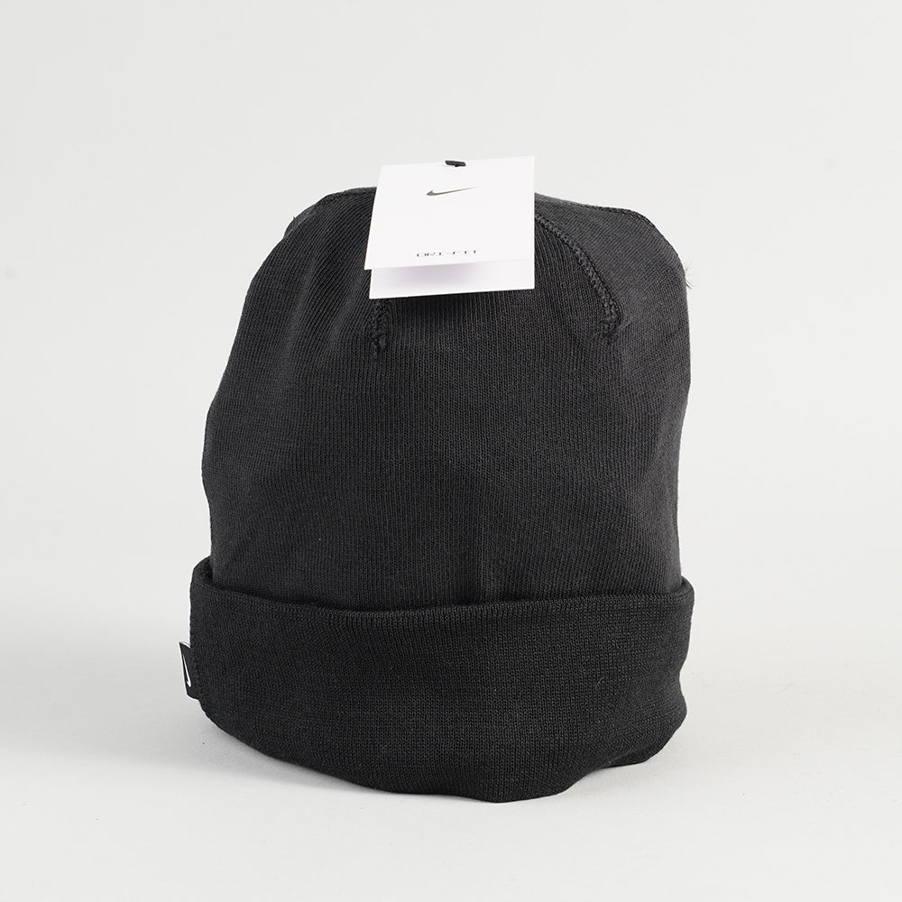 
                  
                    NIKE BANIE
                  
                