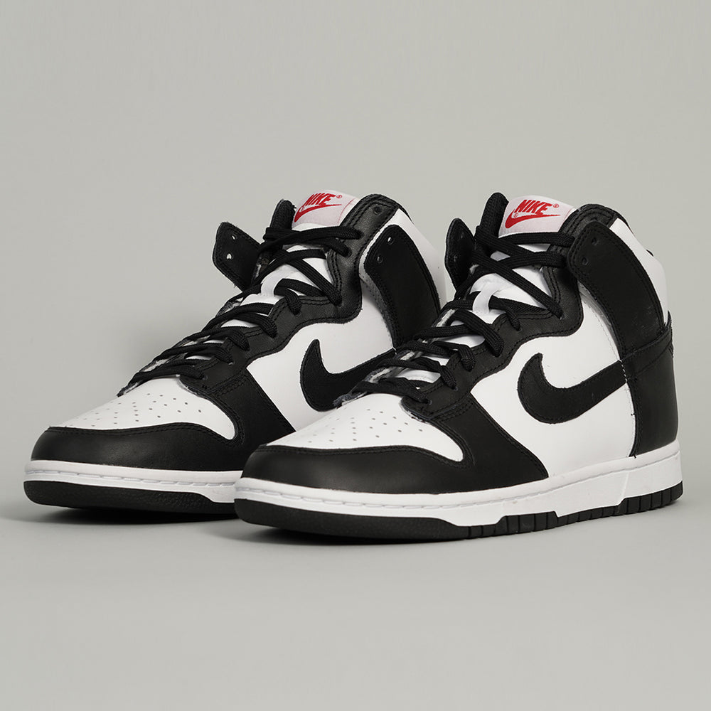 
                  
                    NIKE DUNK HIGH PANDA
                  
                