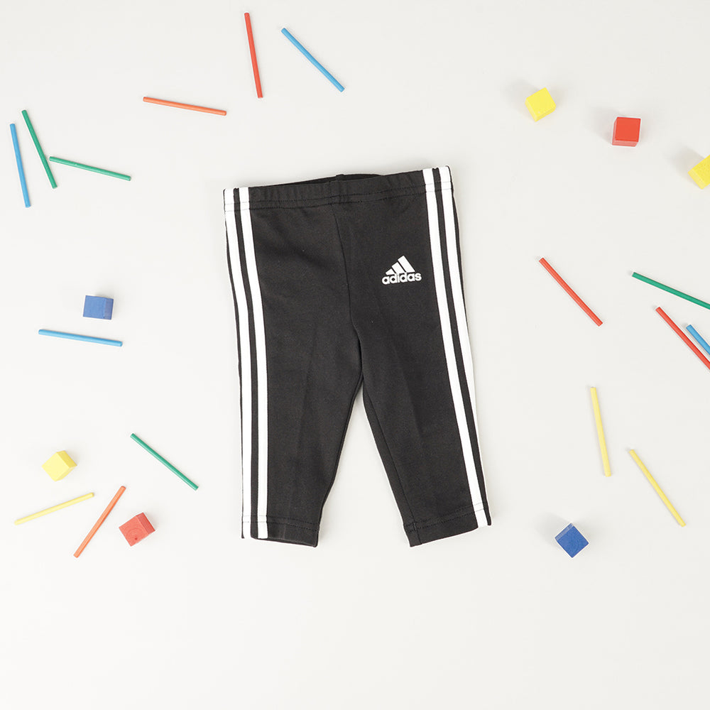 
                  
                    ADIDAS ESSENTIALS
                  
                