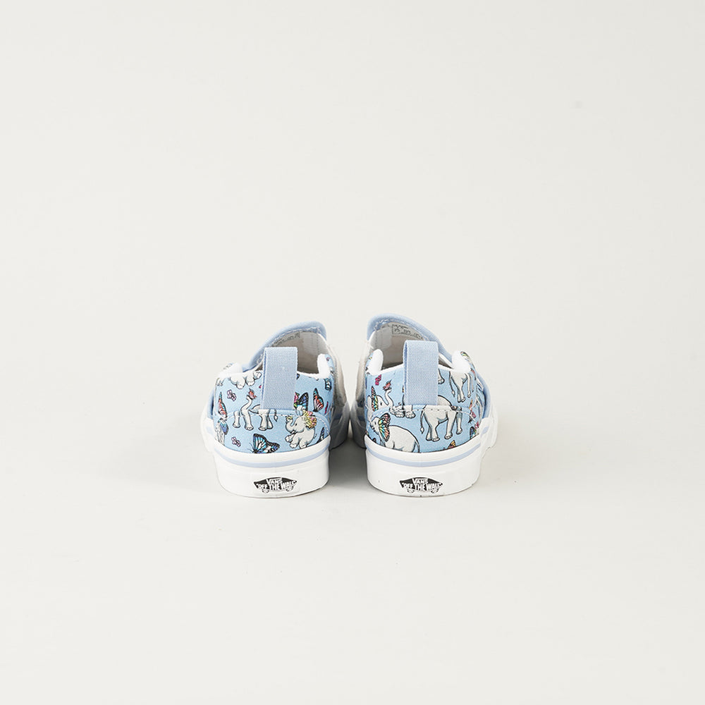
                  
                    VANS SLIP-ON V
                  
                