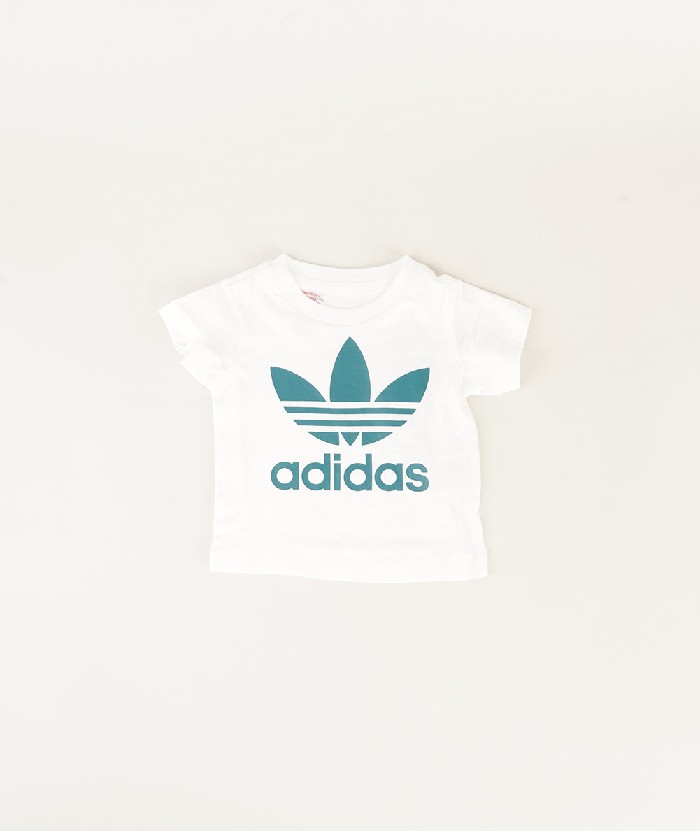 
                  
                    ADIDAS SHORT TEE SET
                  
                