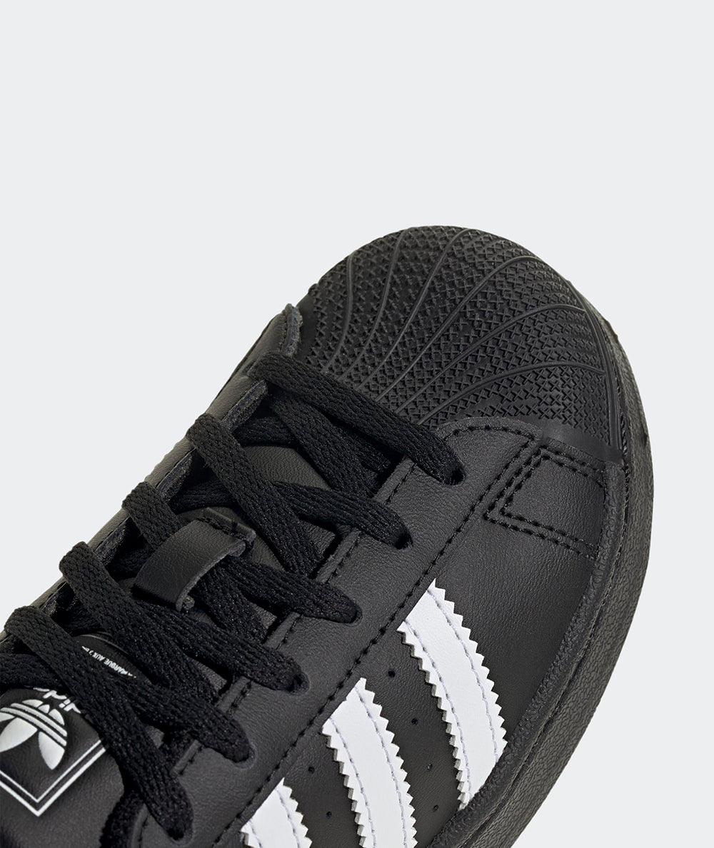 
                  
                    ADIDAS SUPERSTAR II
                  
                