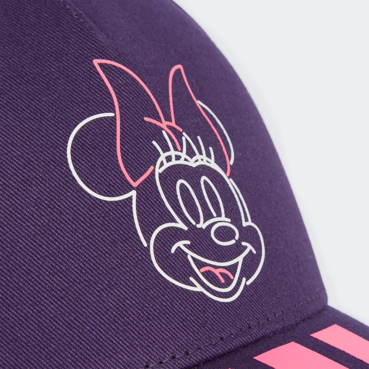 
                  
                    ADIDAS CAPPELLO DISNEY
                  
                
