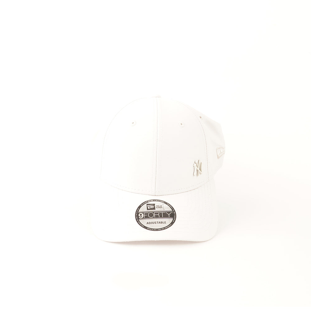 
                  
                    NEW ERA TONAL FLAWLESS
                  
                
