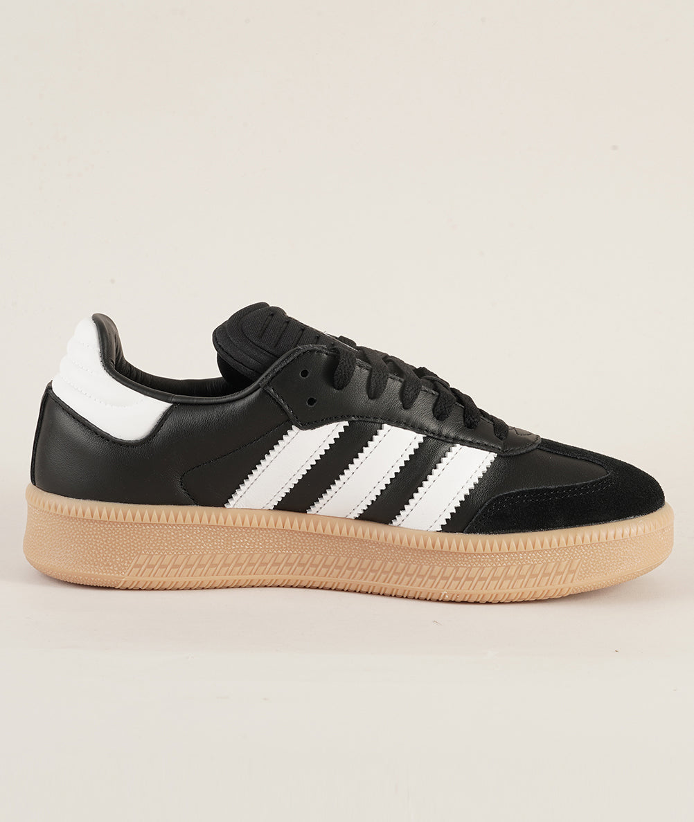 
                  
                    ADIDAS SAMBA XLG
                  
                