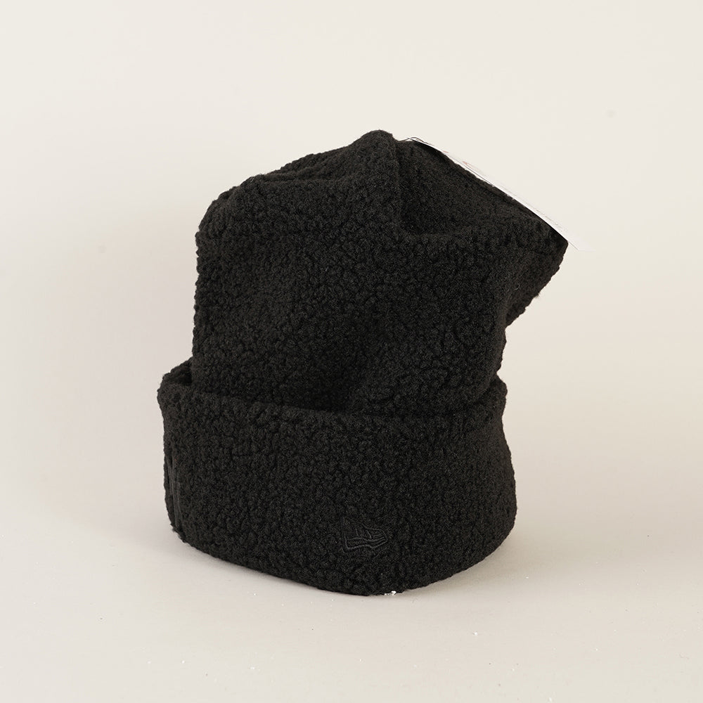 
                  
                    NEW ERA WMNS BORG BEANIE
                  
                
