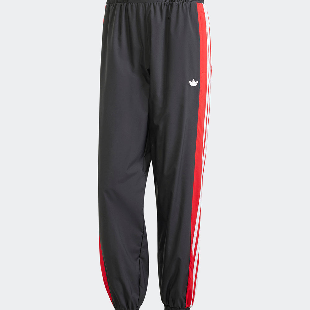 
                  
                    ADIDAS WARM-UP
                  
                