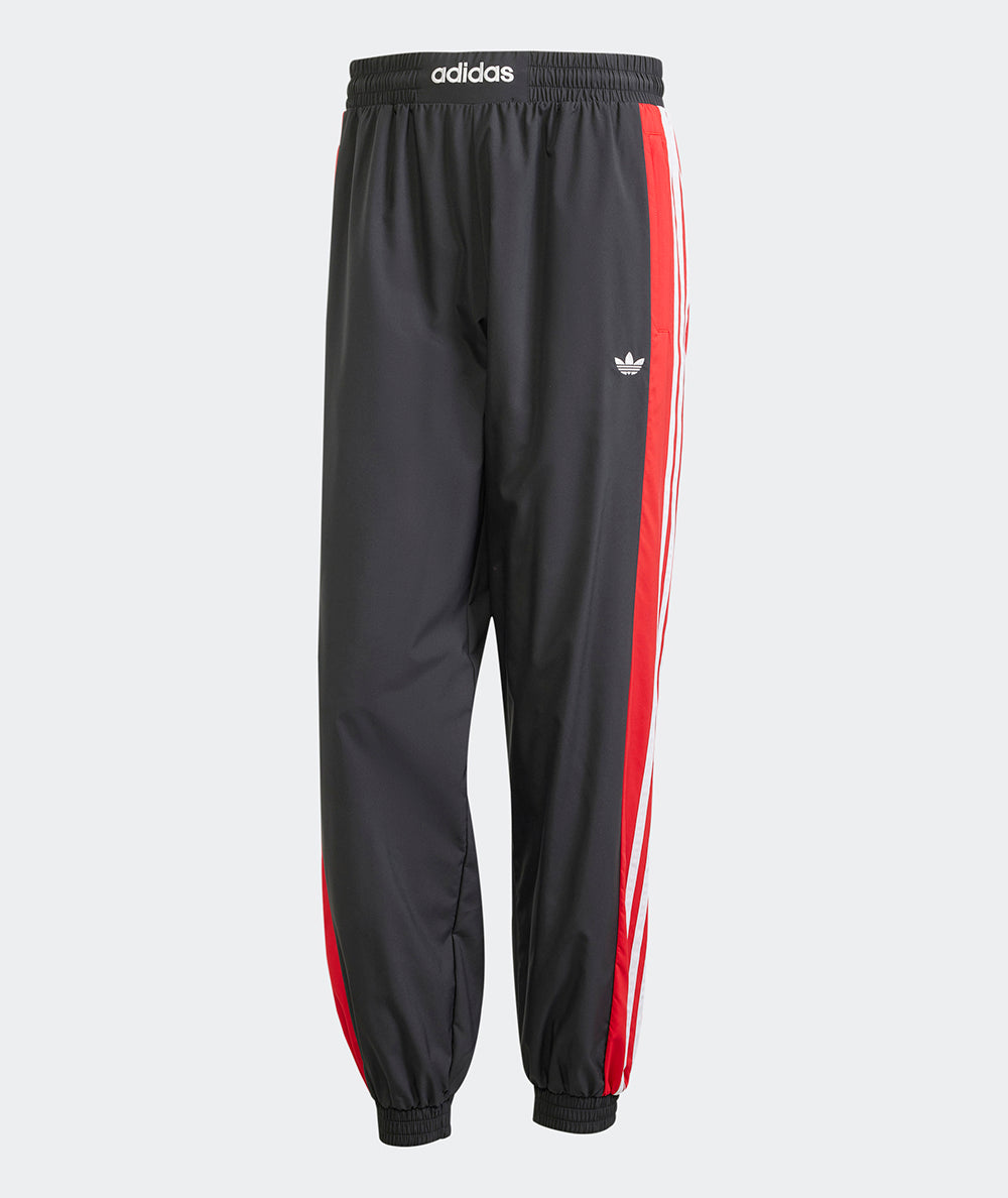 
                  
                    ADIDAS WARM-UP
                  
                