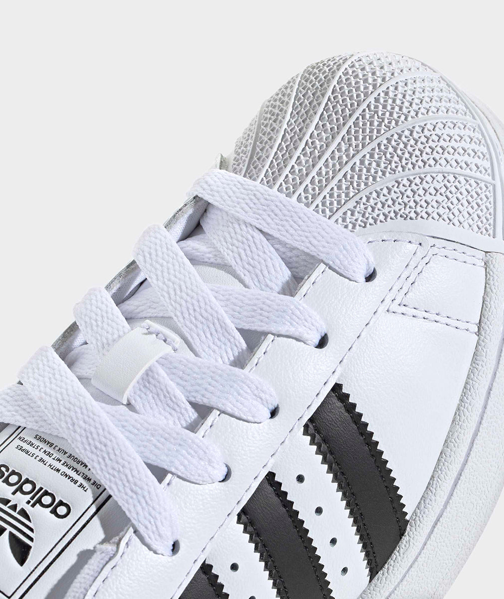 
                  
                    ADIDAS SUPERSTAR II
                  
                