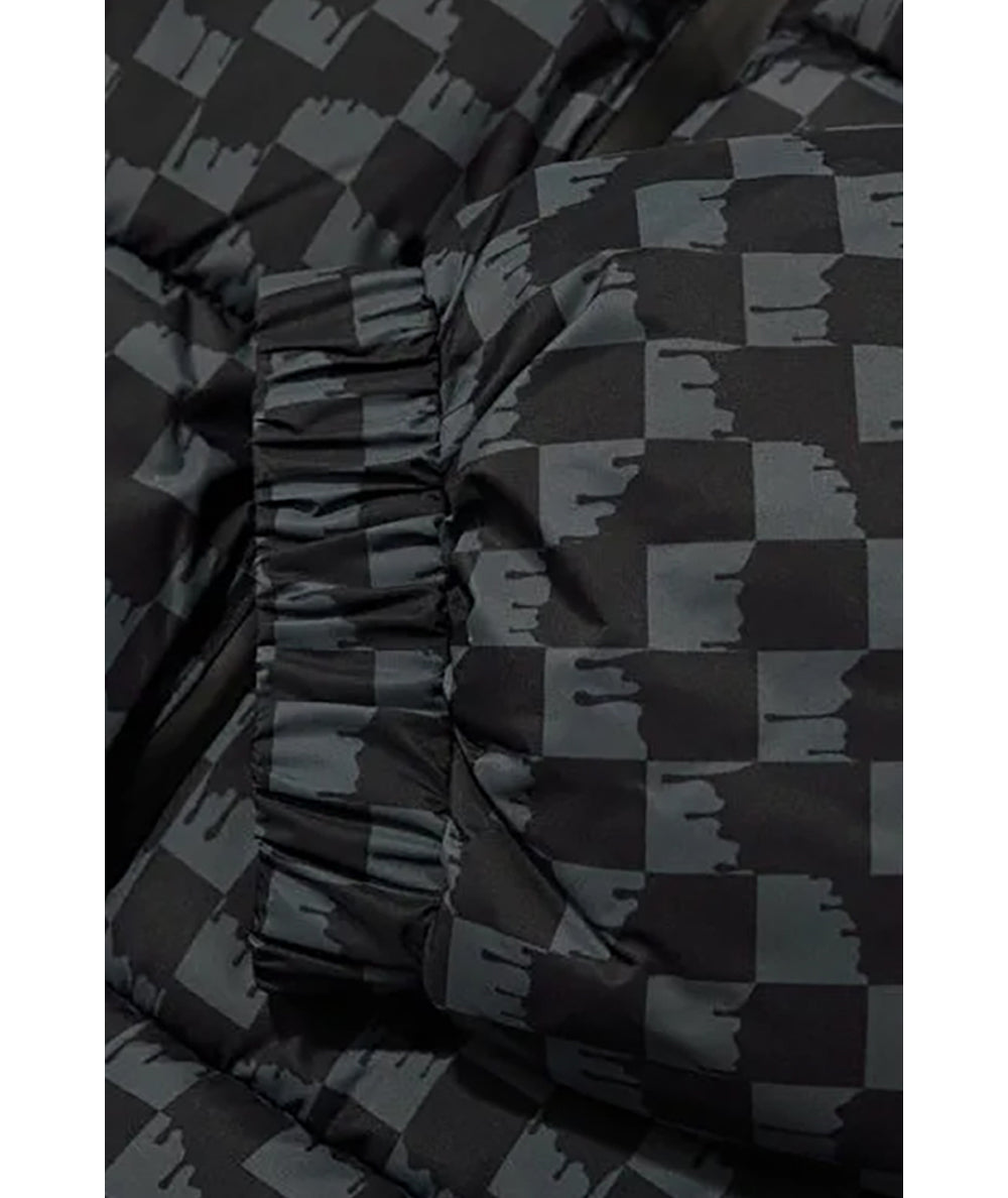 
                  
                    SPRAYGROUND DRIP CHECK DETACH SLEEVES DOWN
                  
                